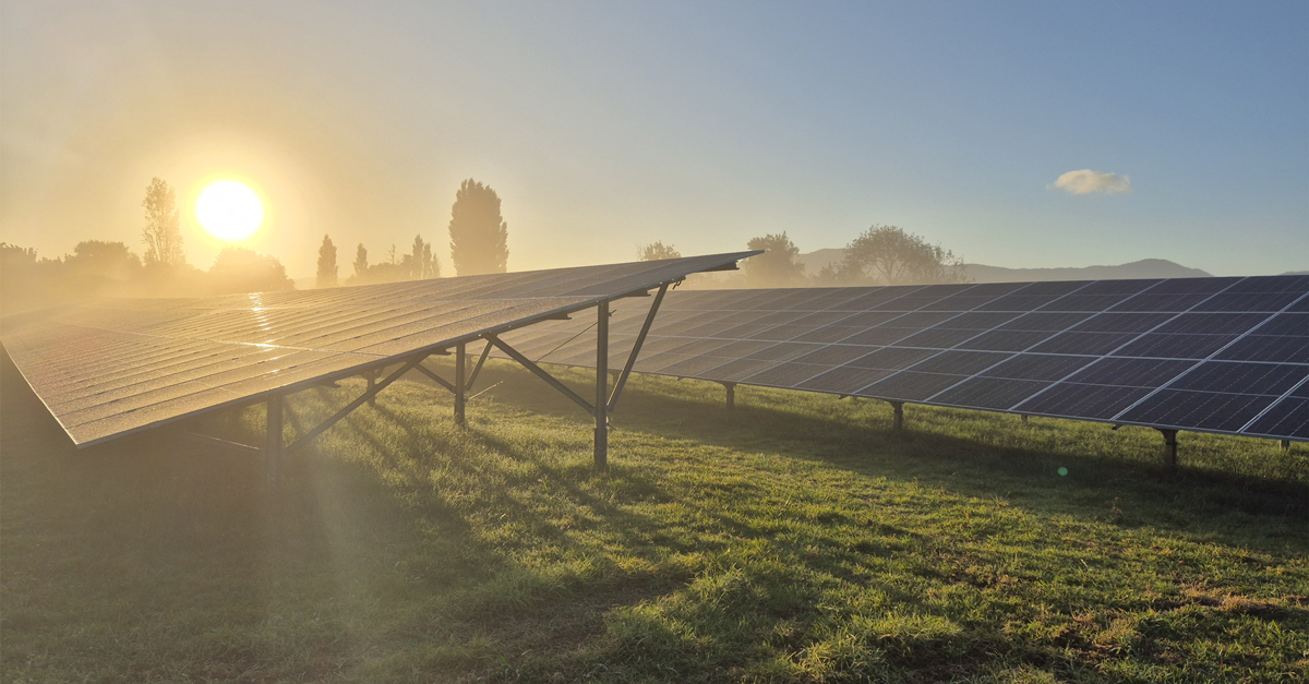 The Future of Renewable Energy in the ANZ Region 1 INTEC Energy Solutions project INTEC Energy Solutions 1